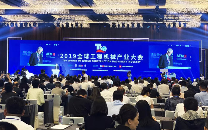 双喜临门！开云唯一官网-开云（中国）
囊括两项工程机械行业大奖